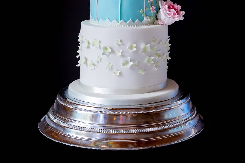 Birdcage inspired Wedding Cake