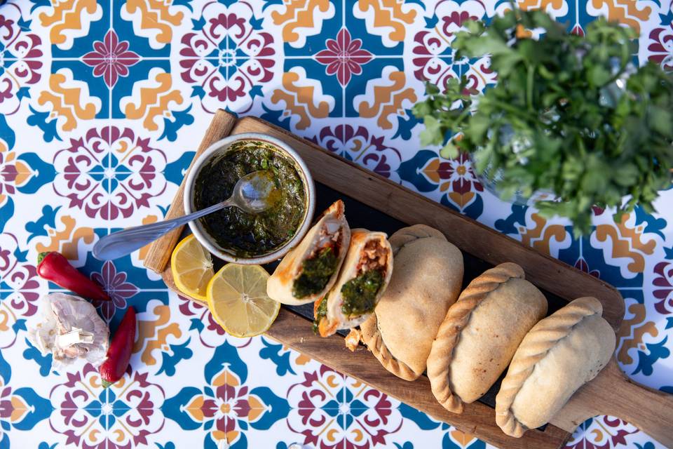 Empanadas Bravas