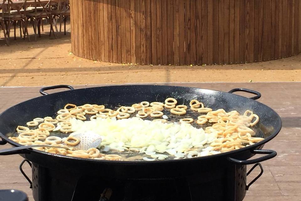 Preparing the seafood