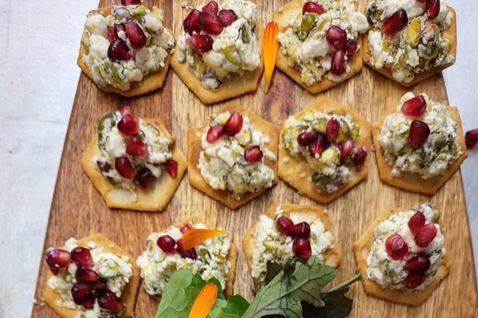 Canapes & Edible Flowers