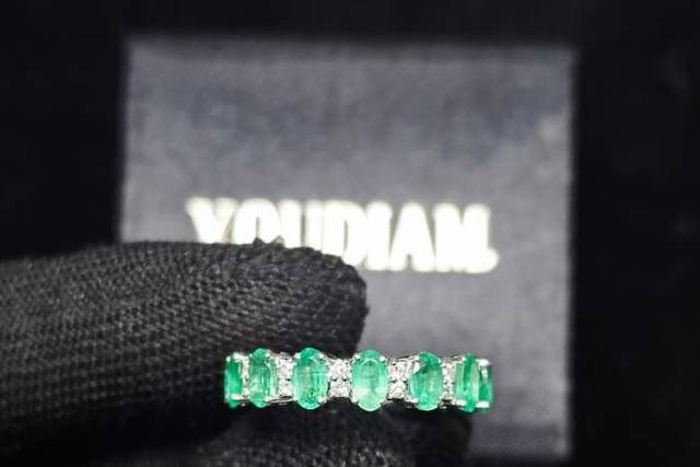 Emerald full eternity band