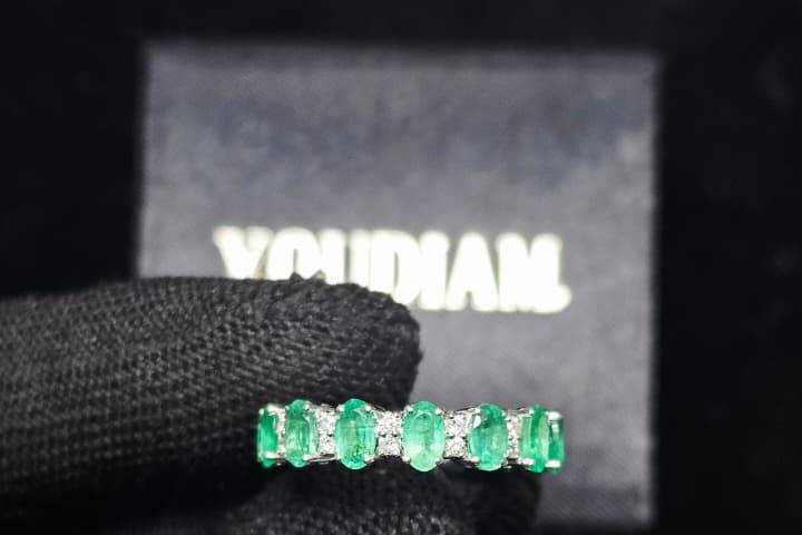 Emerald full eternity band