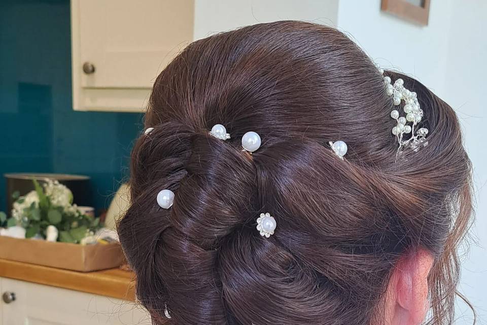 Nikki and Stacey Makeup and hair