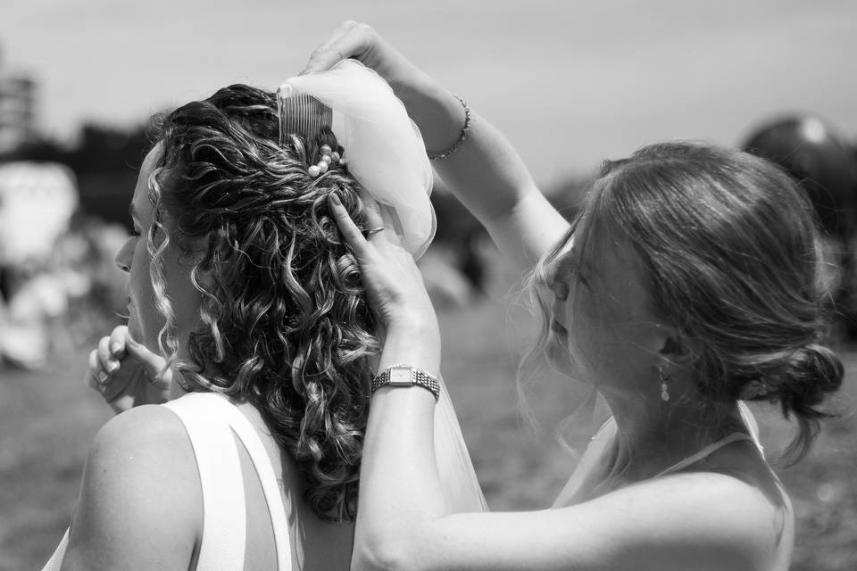 Bridesmaid Help