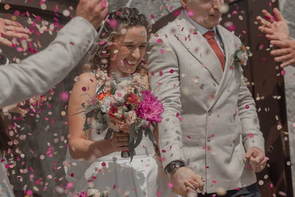 Confetti Throw