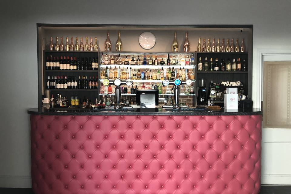 1792 Hotel Bar