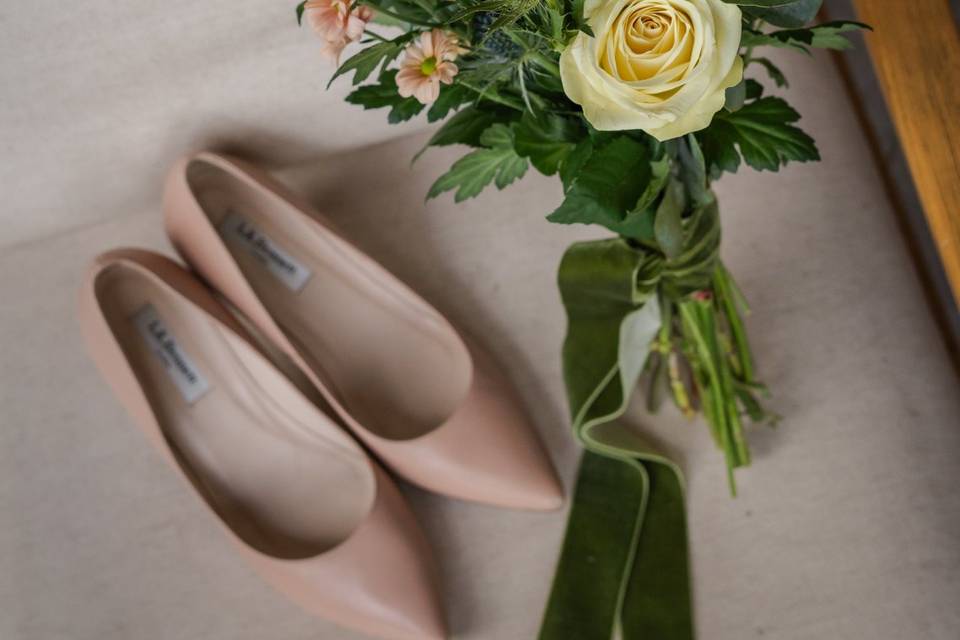 Flowers & shoes