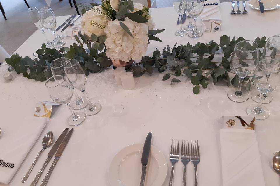 Top Table Bride