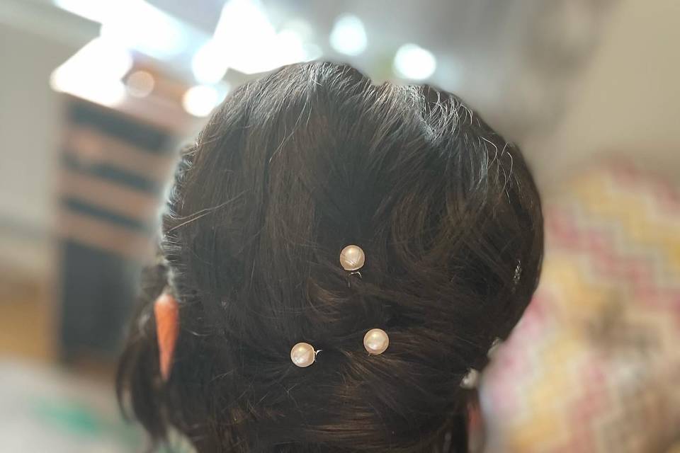 Bridesmaid hair