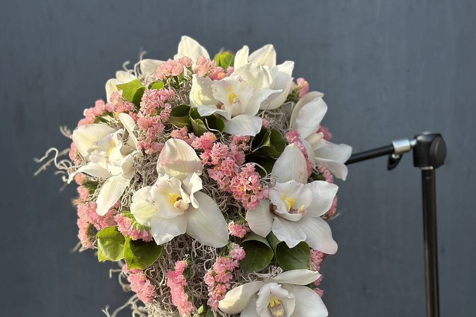 Contemporary Bridal Bouquet