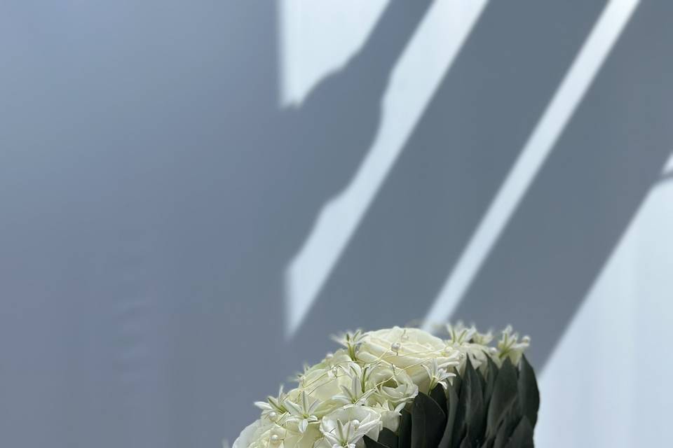 Modern Sculptural Bridal Fan