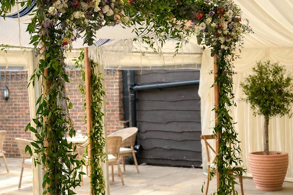 Chuppah Flowers