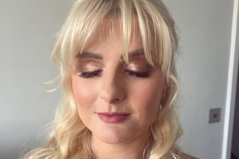 Bridesmaid makeup