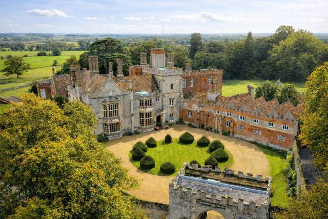 Hinchingbrooke House