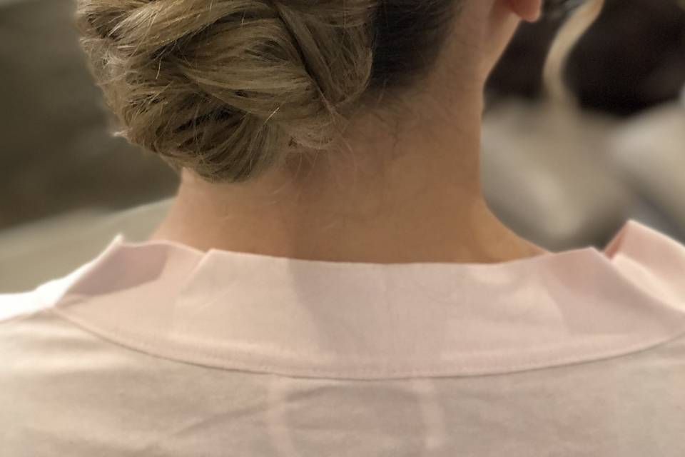 Occasion hair up