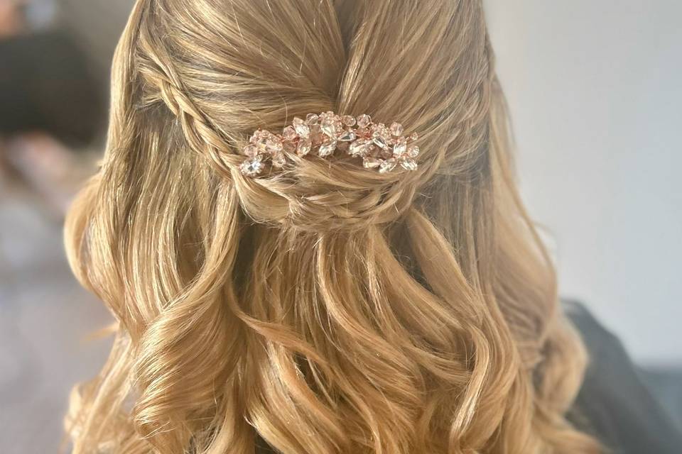 Bridesmaid hair