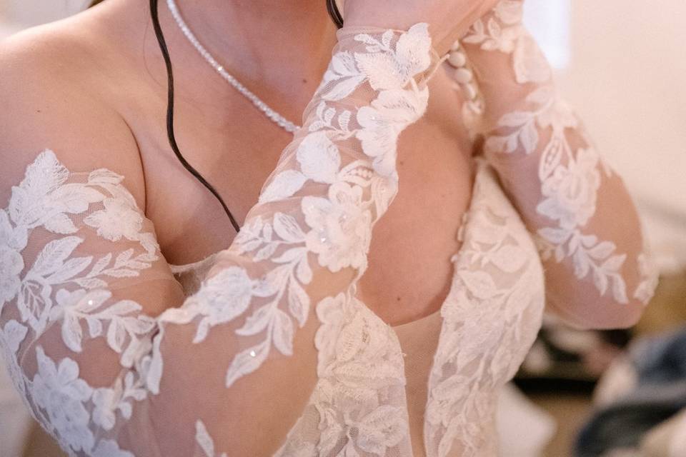 Bridal hair and makeup