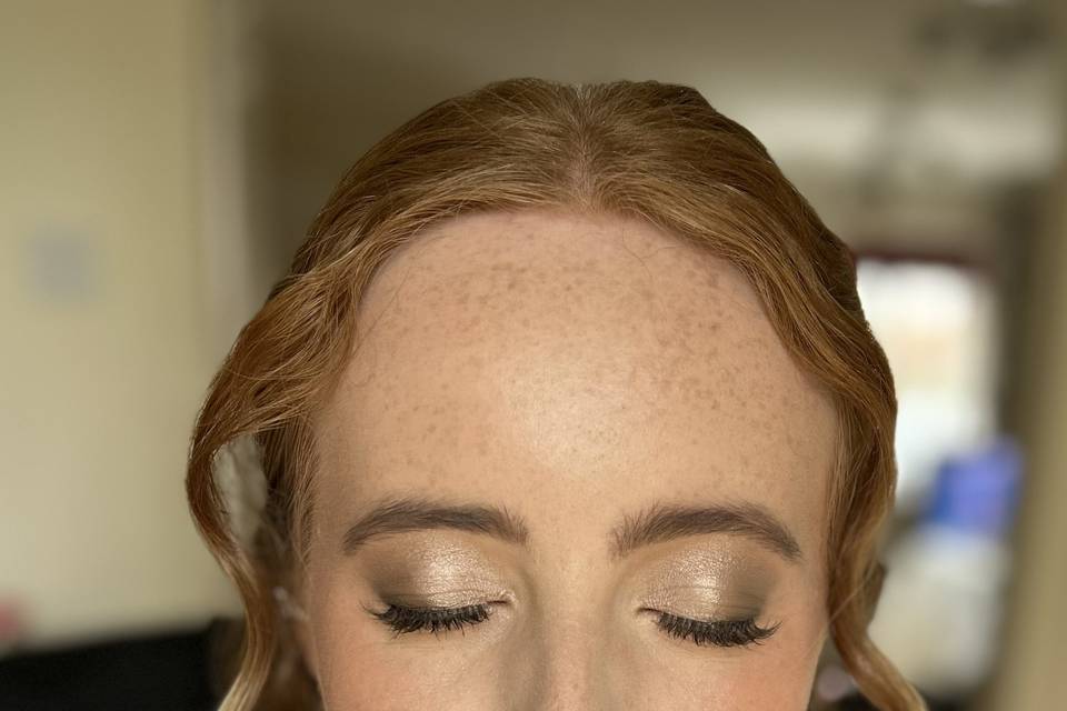 Bridesmaid makeup