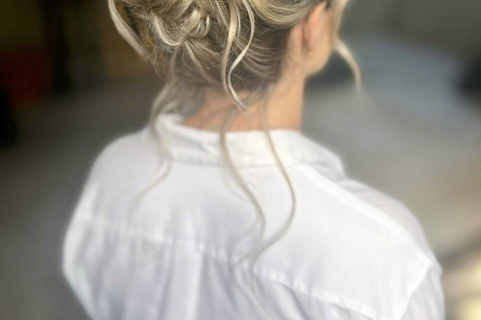 Bridal hair