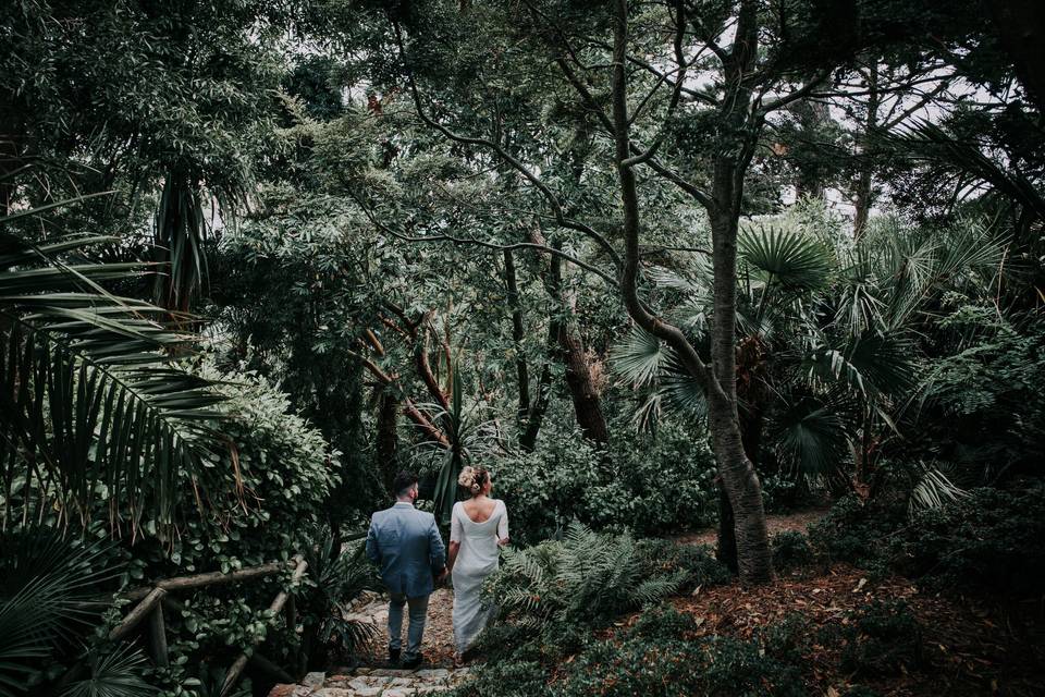 Wedding at lamorran gardens