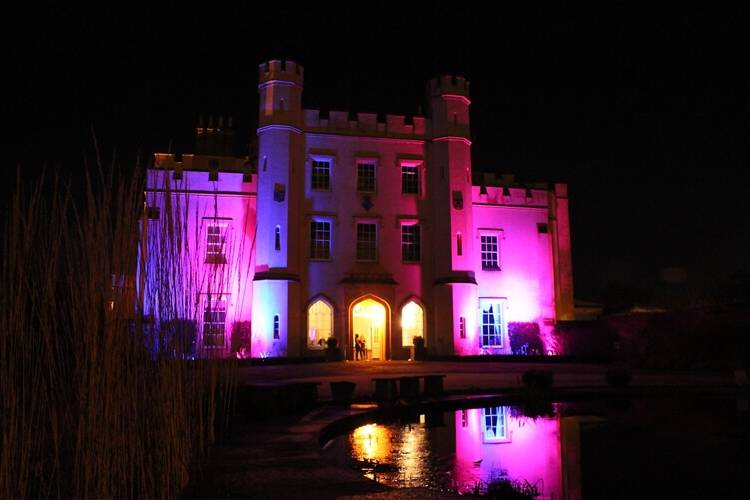 Ditton Manor in Slough, Berkshire - Updated prices | hitched.co.uk