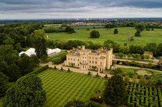 Ditton Manor in Slough, Berkshire - Updated prices | hitched.co.uk