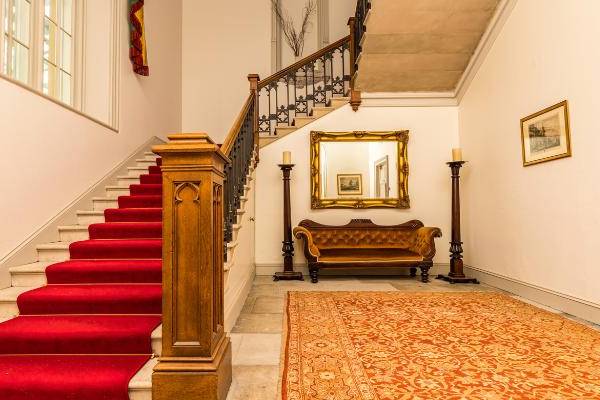 Grand Staircase