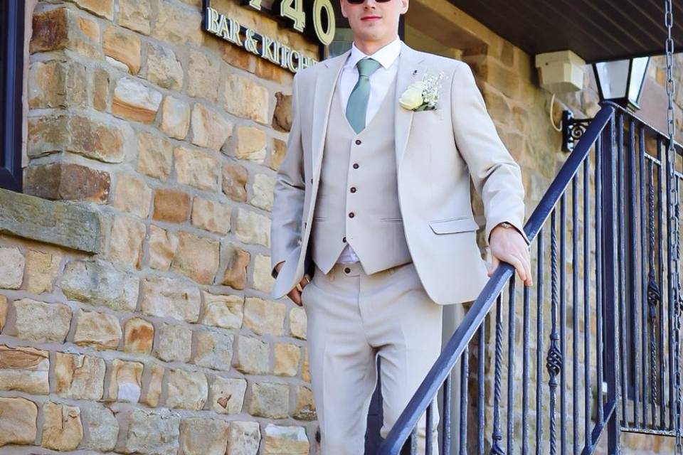 Groom