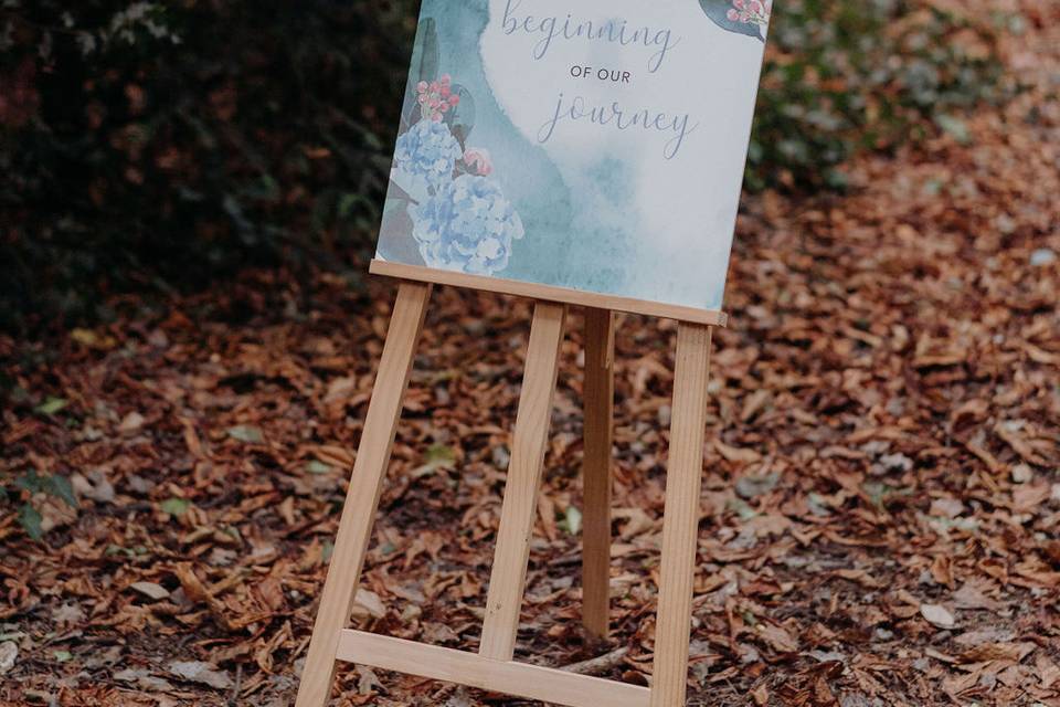 Forest Bloom welcome sign