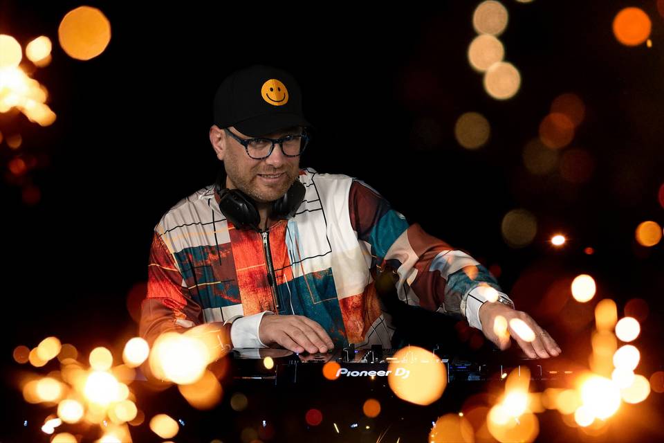 Funky DJ