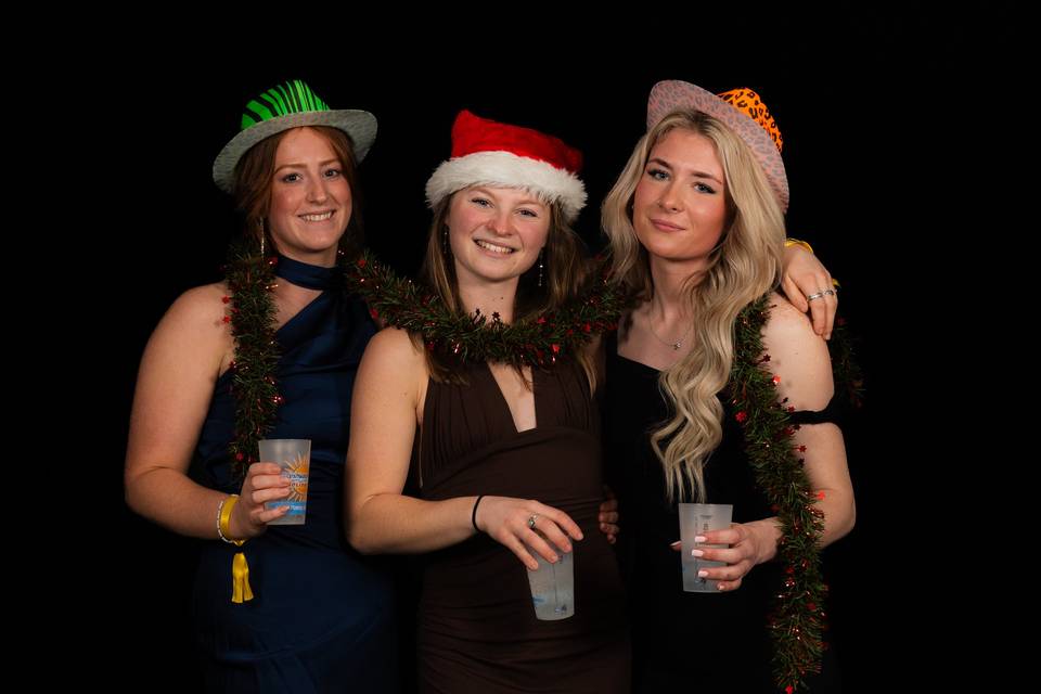 CHRISTMAS PARTY