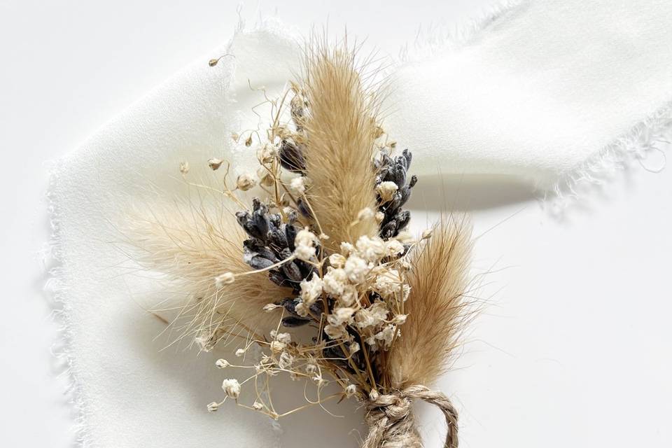 Dried boutonniere