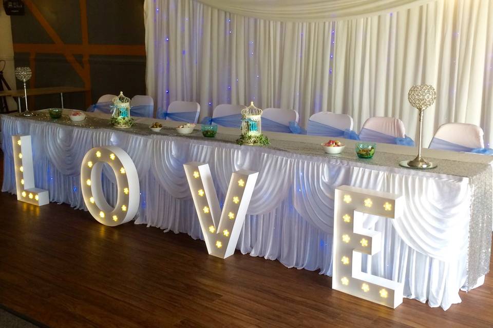 LED LOVE letters hired