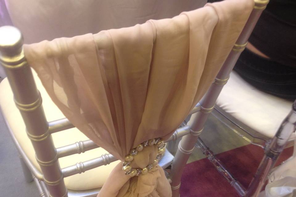 Chiffon chair drape