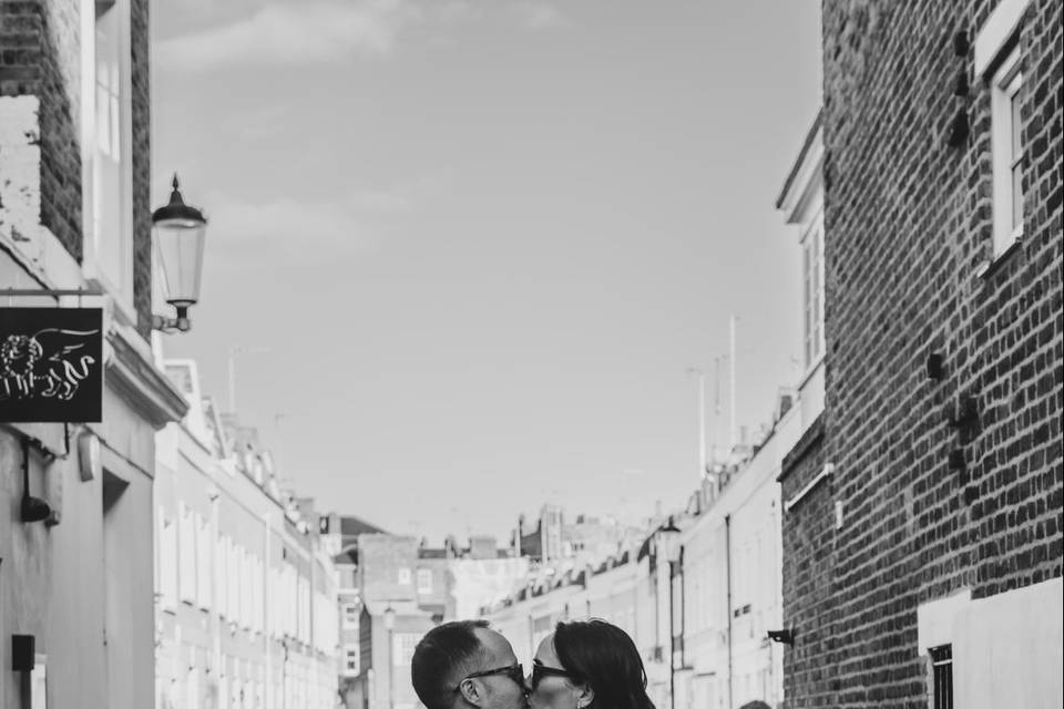 Chelsea town hall wedding