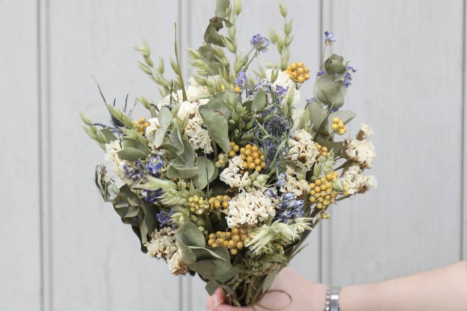 Handmade dried flower bouquet