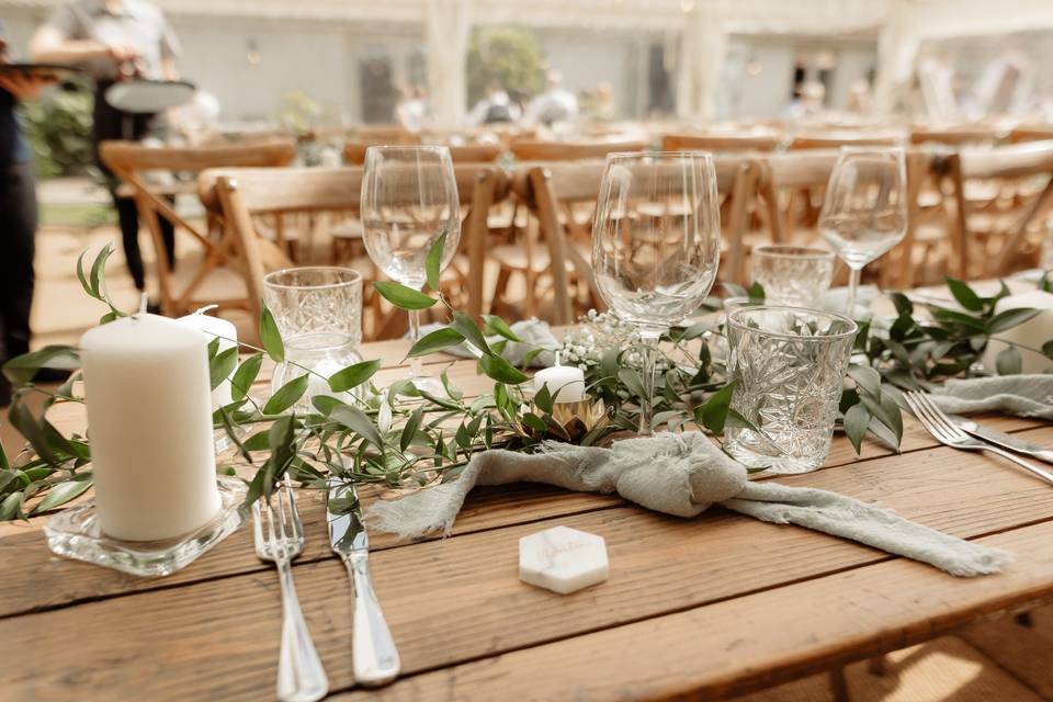 Tablescape