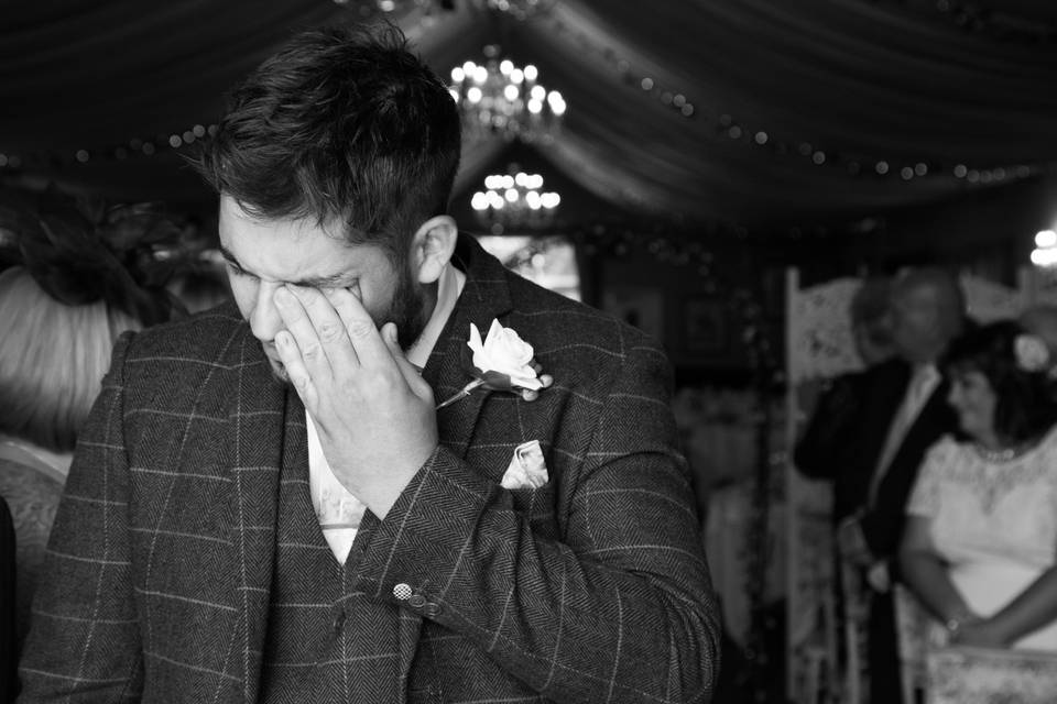 massey photography ltd - Emotional moments