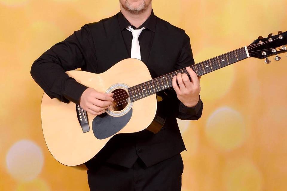 Dave Dove (Acoustic Guitarist and Singer)