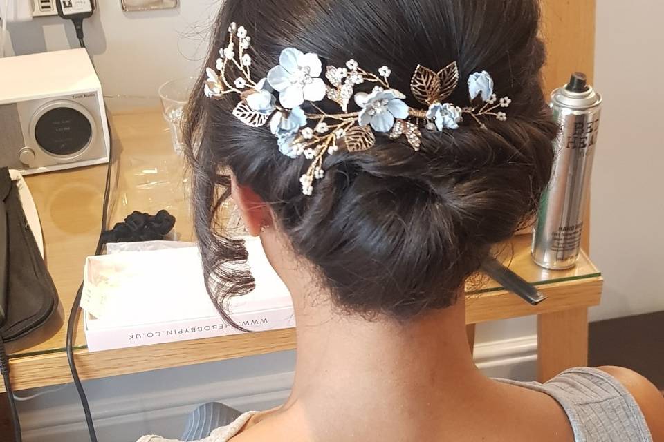 Low bridal bun