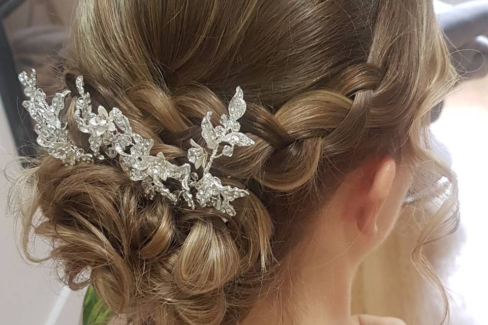 Bridal bun