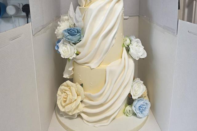 Ave's Cakes and More