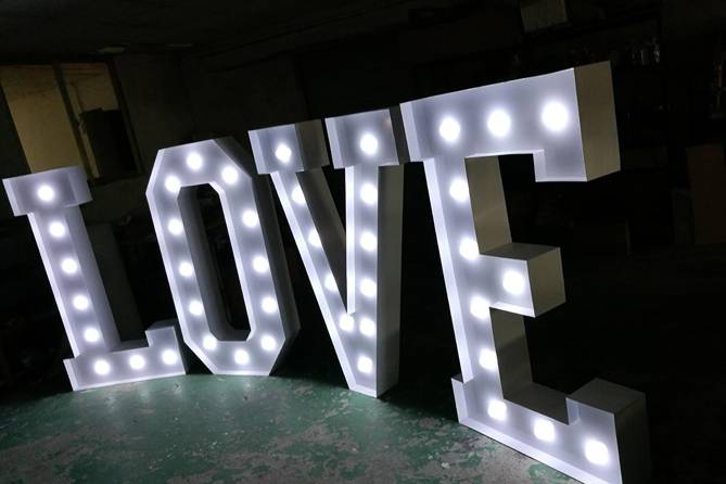 Light-up LED LOVE letters