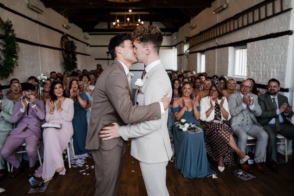 Groom & Groom