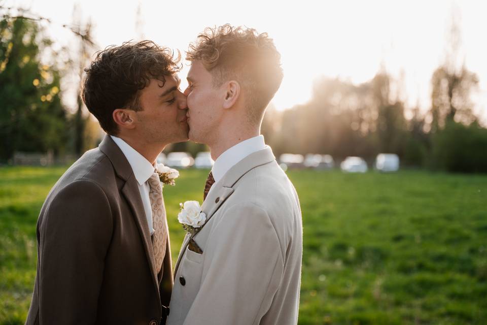 Groom & Groom
