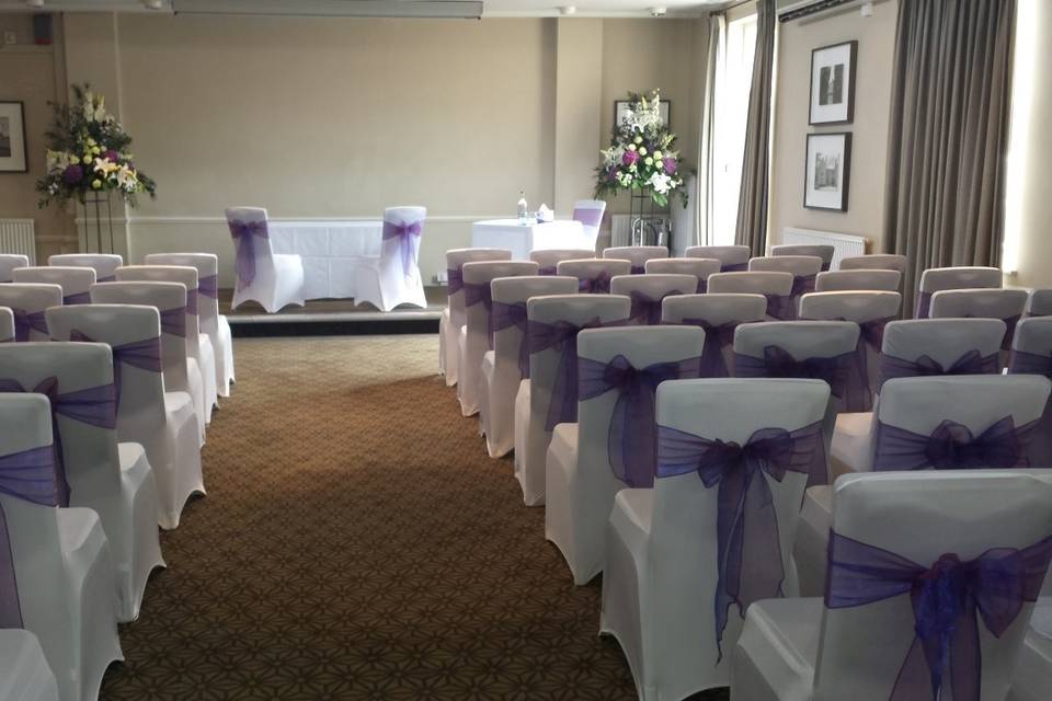 Ceremony Wedding Set-up with Floral Pedestals