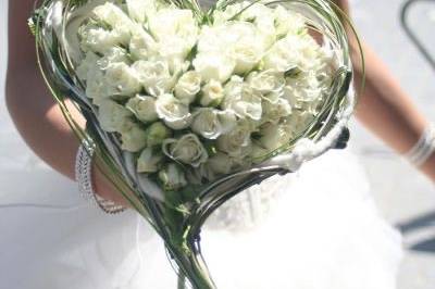 Unusual brides bouquet