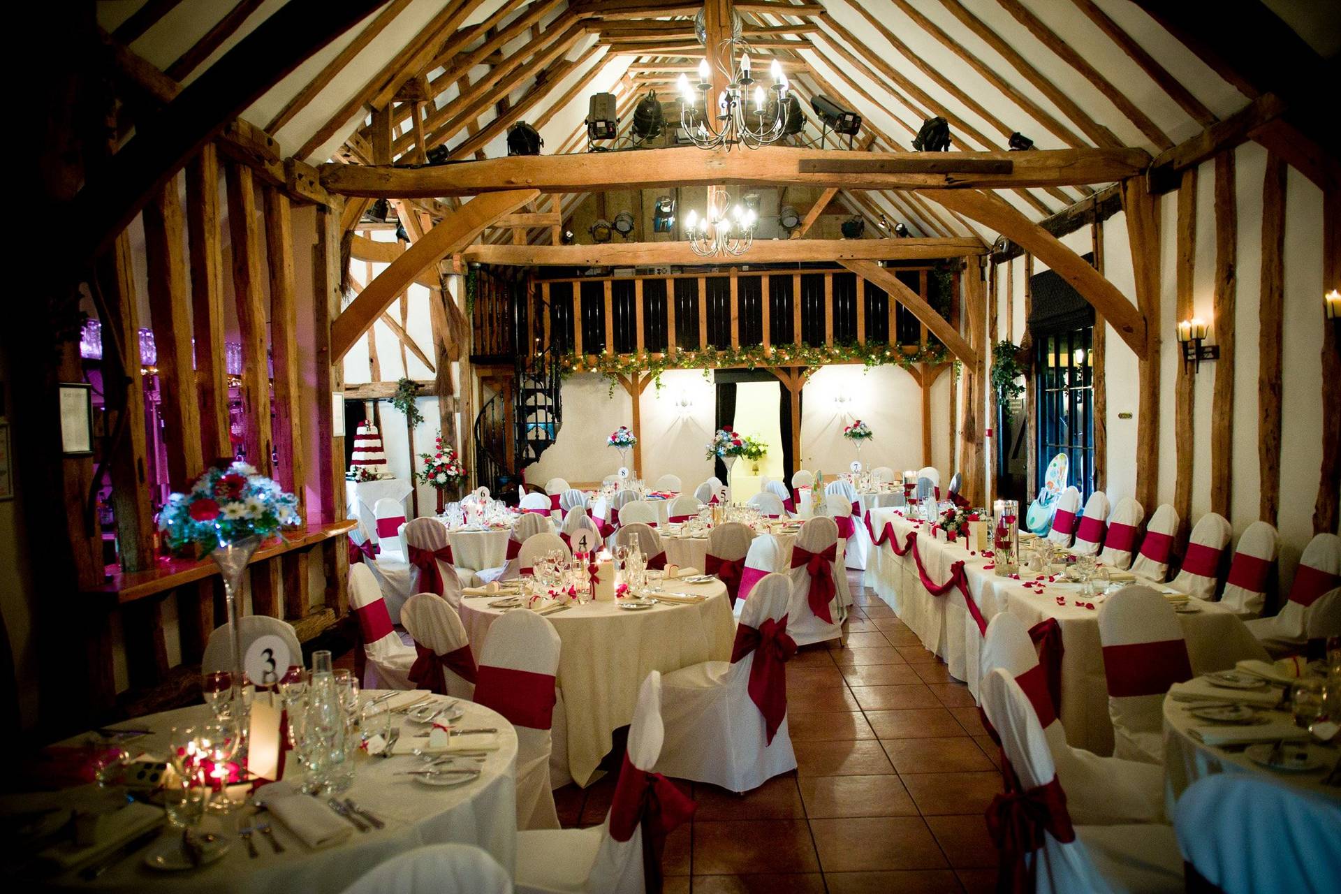 Old Essex Barn Wedding Venue Colchester Essex Uk 5406