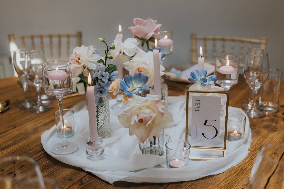 Mini vases centrepiece