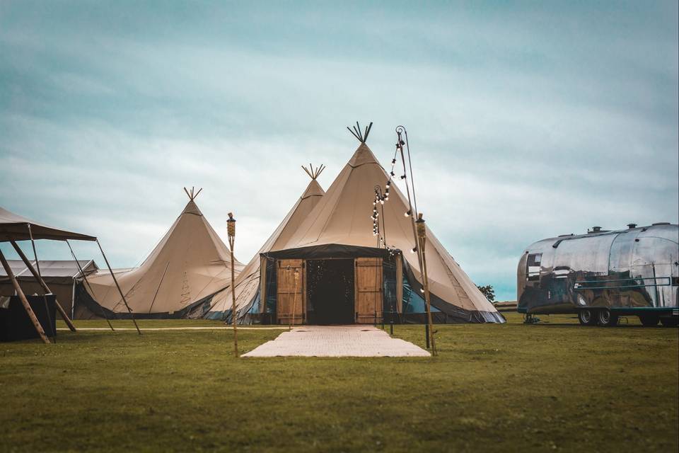 Tipi and marquee wedding venue